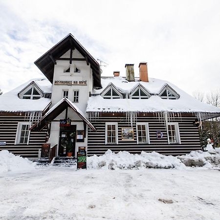 Hotel Hotylek Na Myte Harrachov Zewnętrze zdjęcie